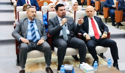 جامعة كركوك تنظم ندوة علمية عن تعزيز قيم النزاهة ومكافحة الفساد في بيئة العمل