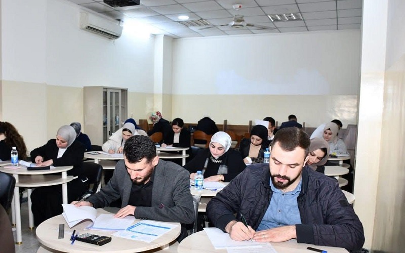 وسط أجواء أكاديمية .. طلبة الدراسات العليا في جامعة كركوك يؤدون امتحاناتهم للفصل الدراسي الأول