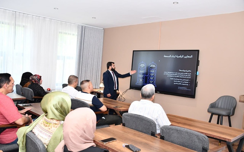 جامعة كركوك تنظم محاضرة علمية عن التحول الرقمي في المؤسسات الجامعية 