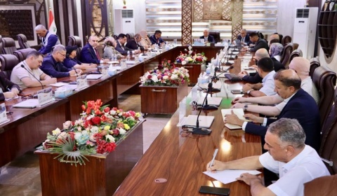 Kirkuk University holds an expanded meeting to monitor workflow and improve service delivery.